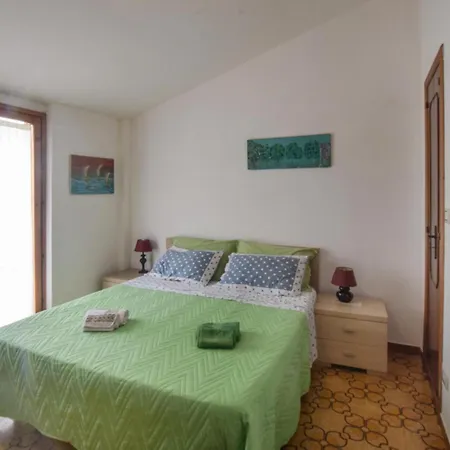 3 Bedroom Cozy In